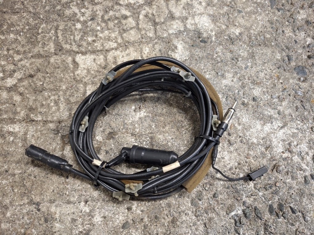 C33 ローレル ラジオアンテナ 室内ハーネス No.31拍卖