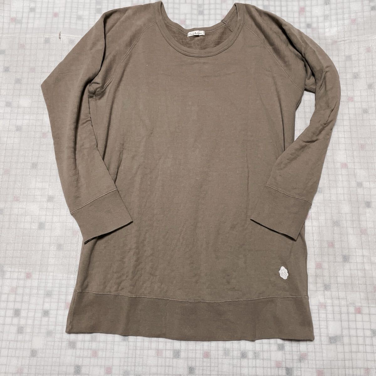 sunny clouds サニークラウズ 丈長め カットソー トレーナー MT モカ拍卖