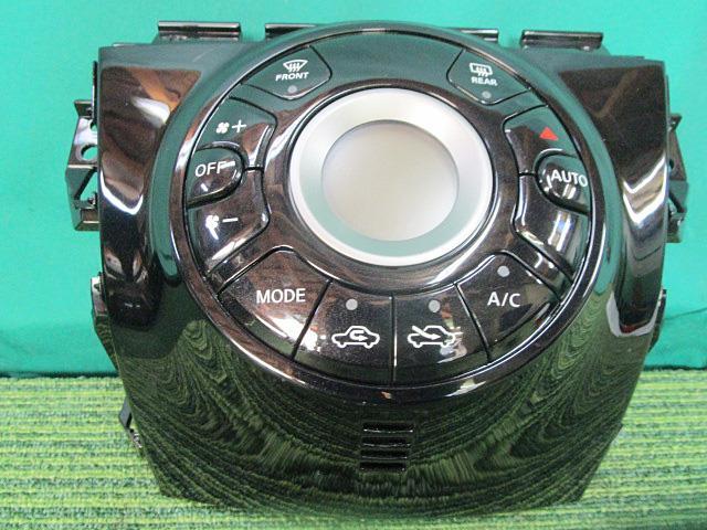 ノート DBA-E12 A/Cスイッチパネル X DIG-S エアロスタイル 27510-3VA0A【岐阜発】拍卖