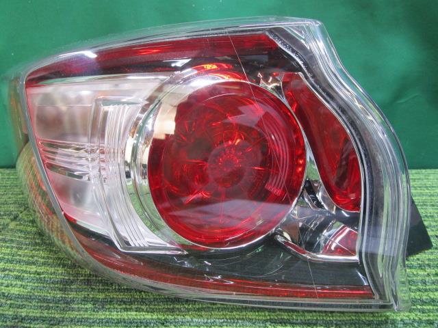 アクセラ DBA-BL5FW 左テールランプ 15Cナビエディション BCW8-51-160F【岐阜発】拍卖