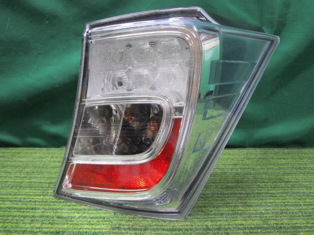 フリードスパイク DAA-GP3 右テールランプ ハイブリッド ジャストセレクション 5人 33501-SYY-J71【岐阜発】拍卖