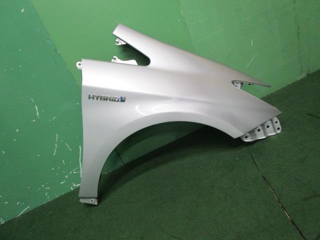 プリウス DAA-ZVW30 右Fフェンダー S 53801-47050【岐阜発】拍卖