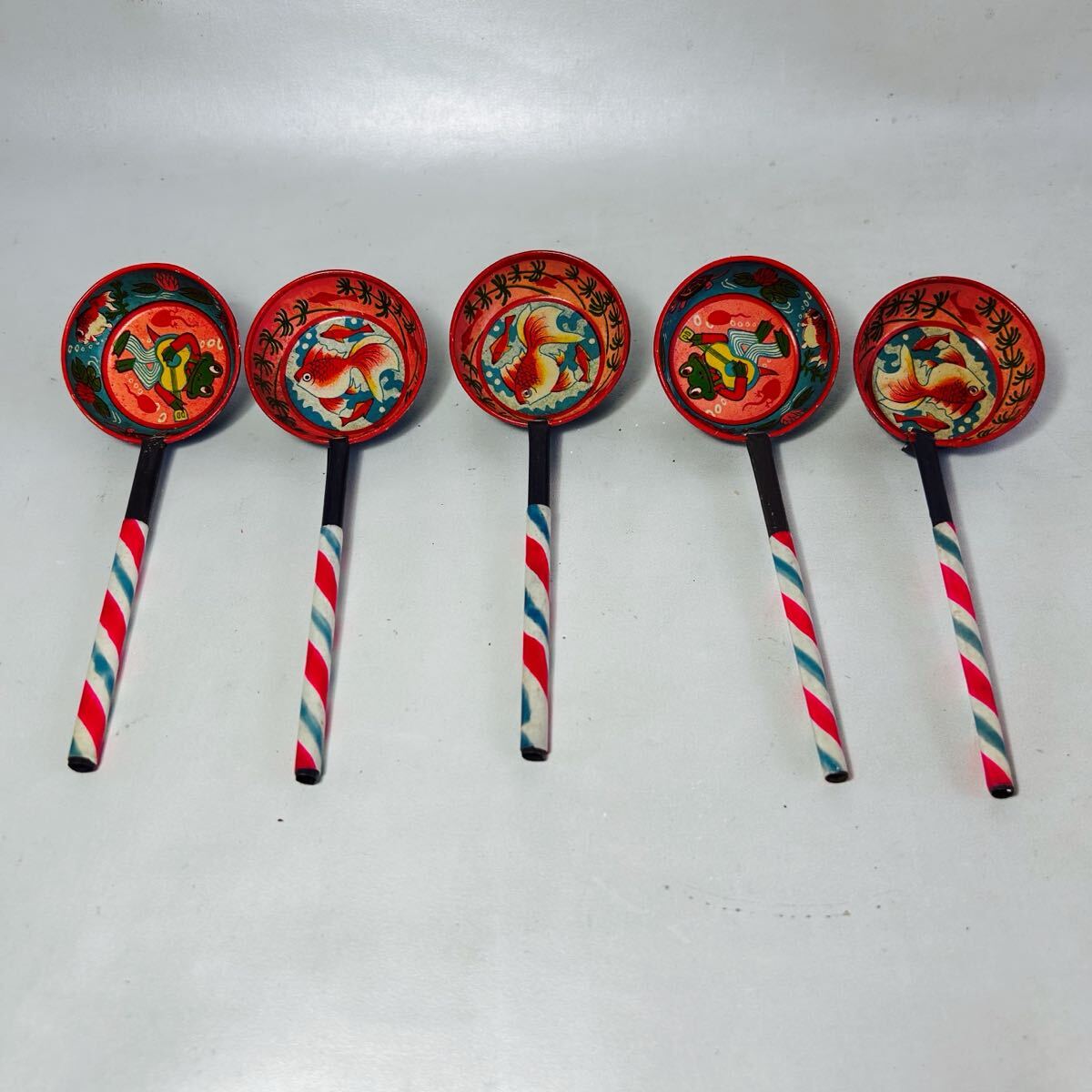 昭和の子供の遊びブリキ製柄杓(ヒシャク)当時もの 昭和レトロ拍卖