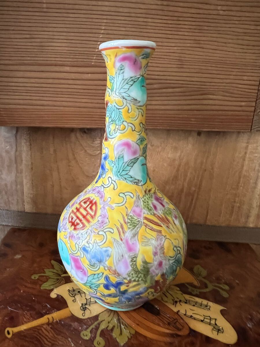 唐物 中国古美術 一輪挿し 花瓶 骨董品 色絵 置物拍卖