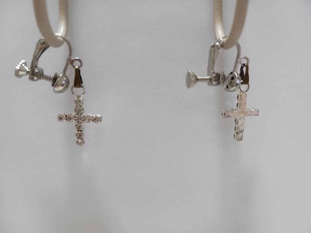 ★USED★イヤリング★2組セット★ダイヤ型・クロス型★拍卖