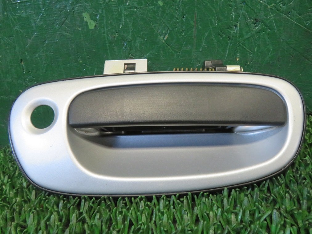 『psi』 スバル GF4 インプレッサ スポーツワゴン 右フロントドアアウターハンドル 406 シルバー H8年式拍卖