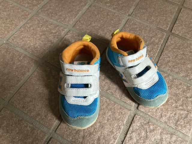 \(^_^)絶品/ニューバランス/キッズシューズ/12.5cm/靴/子供雨シューズ/オレンジ/青拍卖