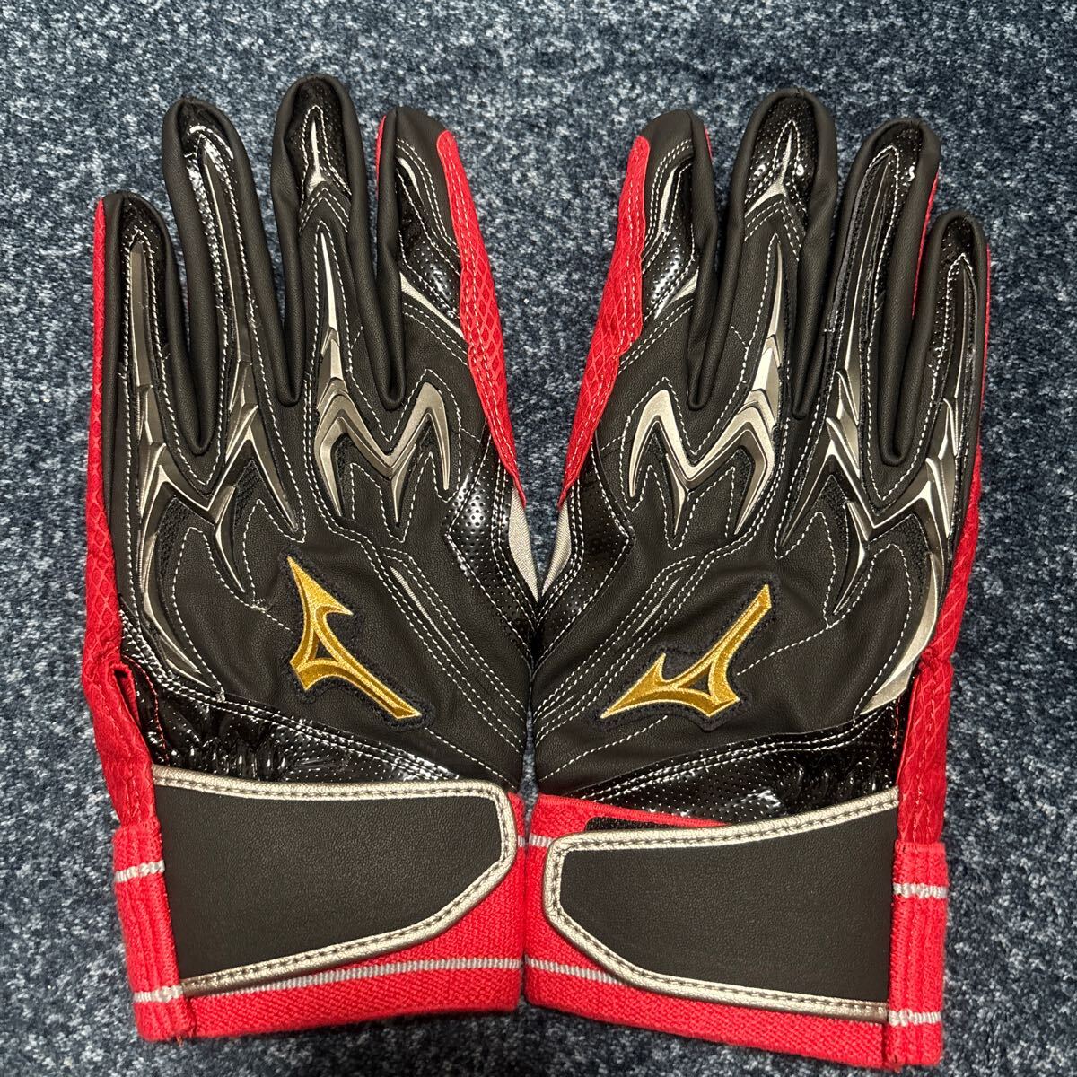 新品 ミズノ(MIZUNO)(メンズ、レディース)バッティング用グローブ 野球 ミズノプロ シリコンパワーアークDI 両手用 1EJEA25009拍卖