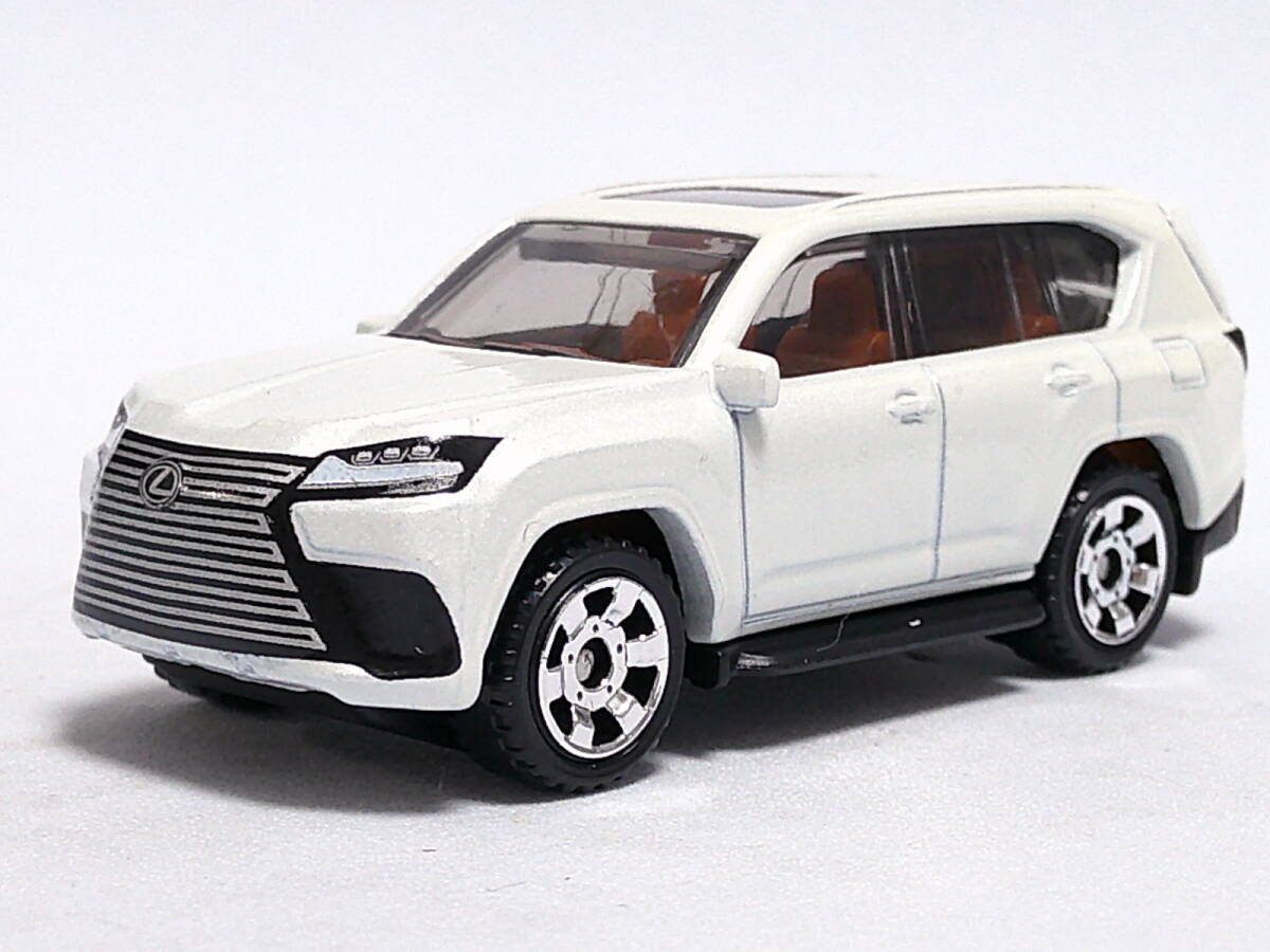マッチボックス (白) '22 レクサス LX <ルース> Matchbox拍卖