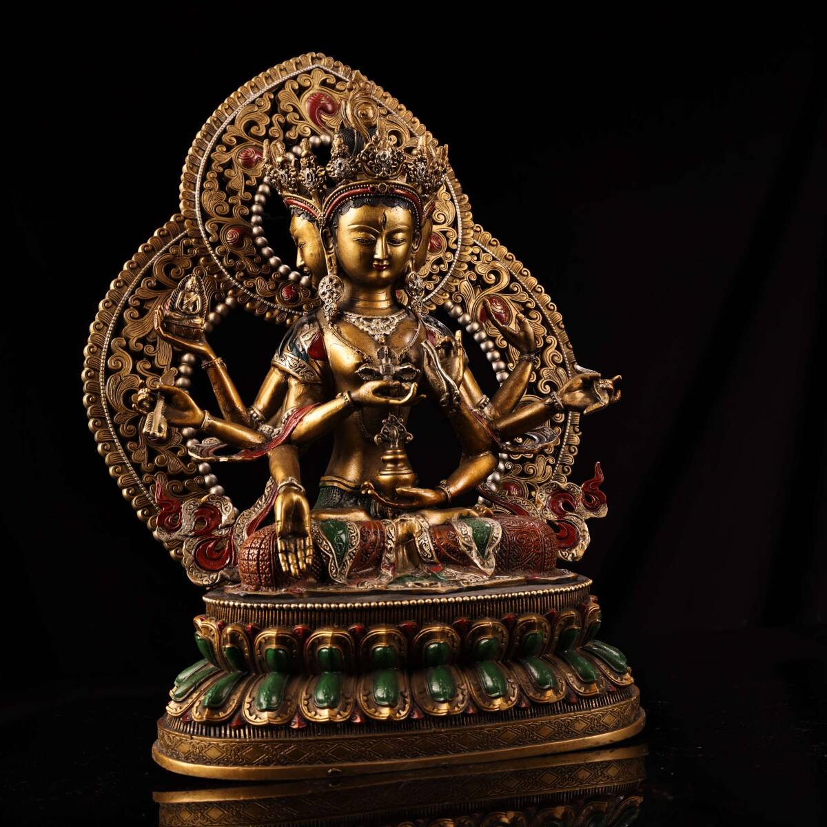 仏像 清 銅琉金 チベット仏教 高浮雕 彩繪【尊聖佛母】 仏教古美術 供養品 極細工 時代物 古置物 中国古美術 唐物 旧蔵 S76拍卖