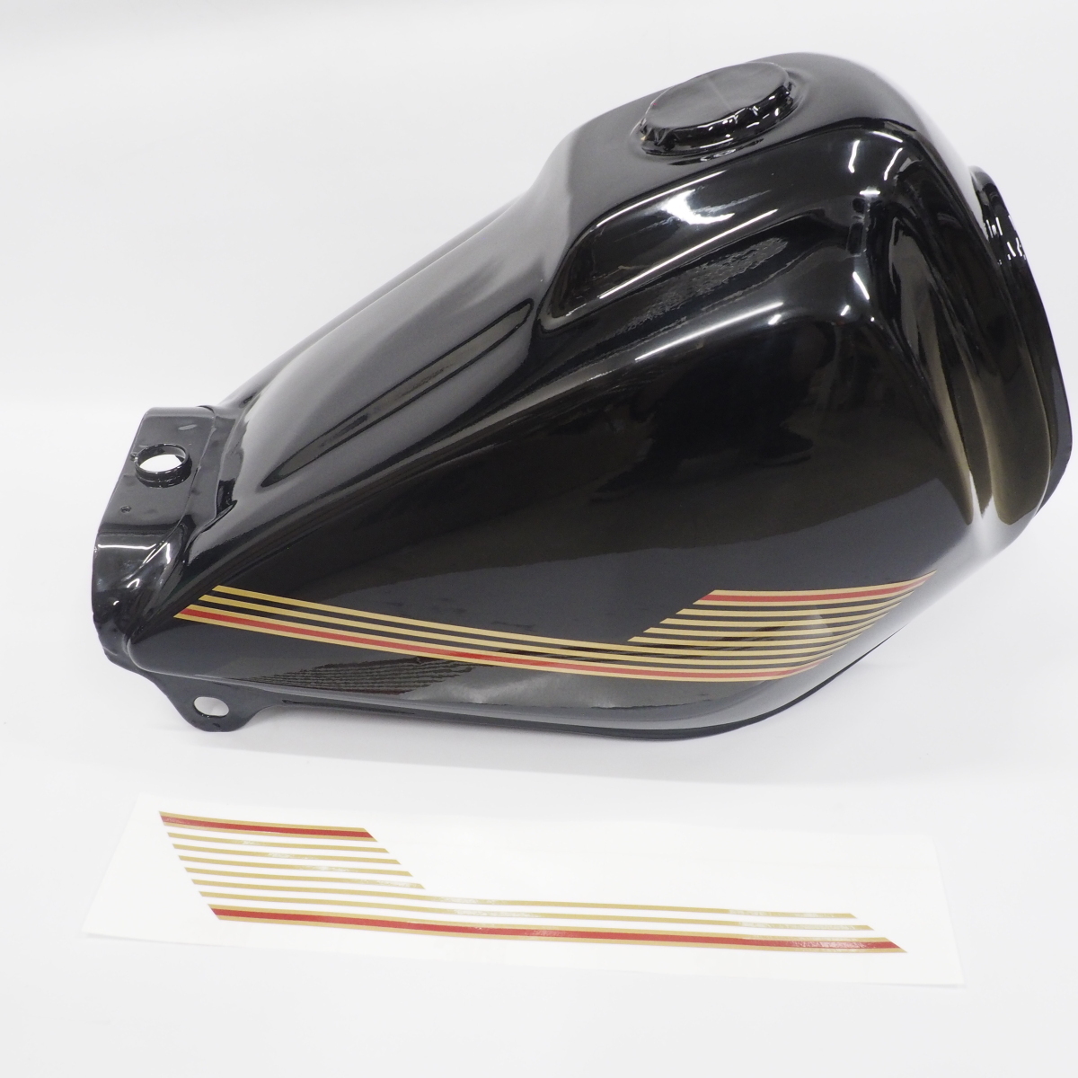 (ゴールド)ヤマハTW TW200 TW225 タンク デカール ゴールドレッドライン タヌキ ステッカー拍卖