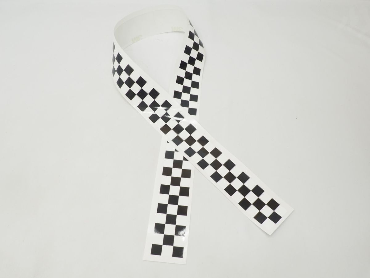 チェッカー ステッカー 1200×50mm 防水 屋外対応 タンク 白黒 カスタム チェック エイプ APE SR400 TW200 TW225 ライン シート拍卖