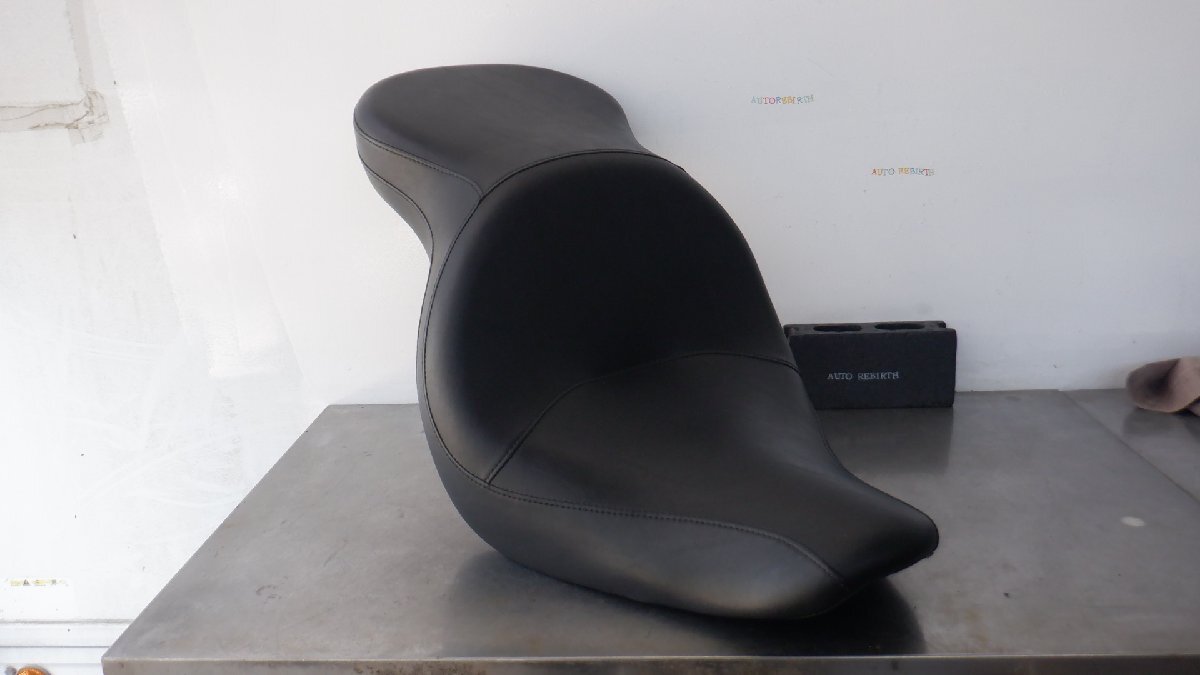 美品!ハーレー☆ソフテイル/’07~’17☆純正オプション☆サンダウナーディープバケットシート☆ ファットボーイ ソフカス クロスボーン拍卖