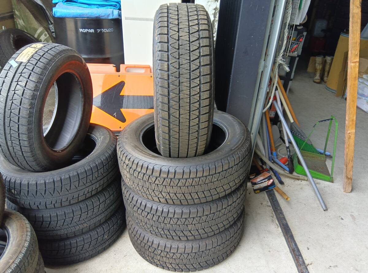 235/60R18 ブリヂストン ブリザック DM-V3 8山 No.160拍卖