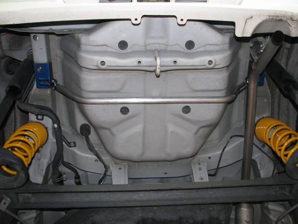 ミラ(L275V,S 2WD全車)用 リヤモノコックバー DA0182-MOR-00(新品箱入り、税込み)拍卖