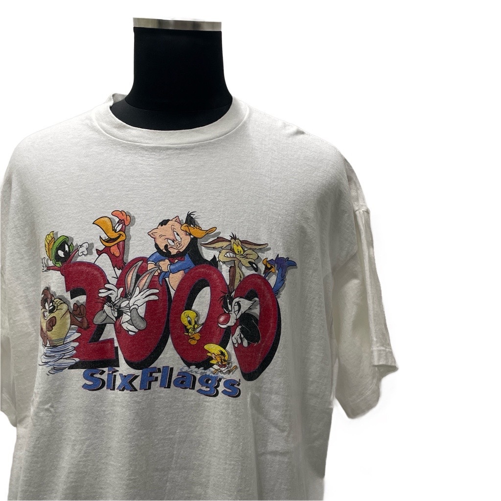 USA製 00’s LOONEY TUNES プリント Tシャツ メンズ 2XLサイズ / 白 Six Flags キャラ ルーニーテューンズ カートゥーン拍卖