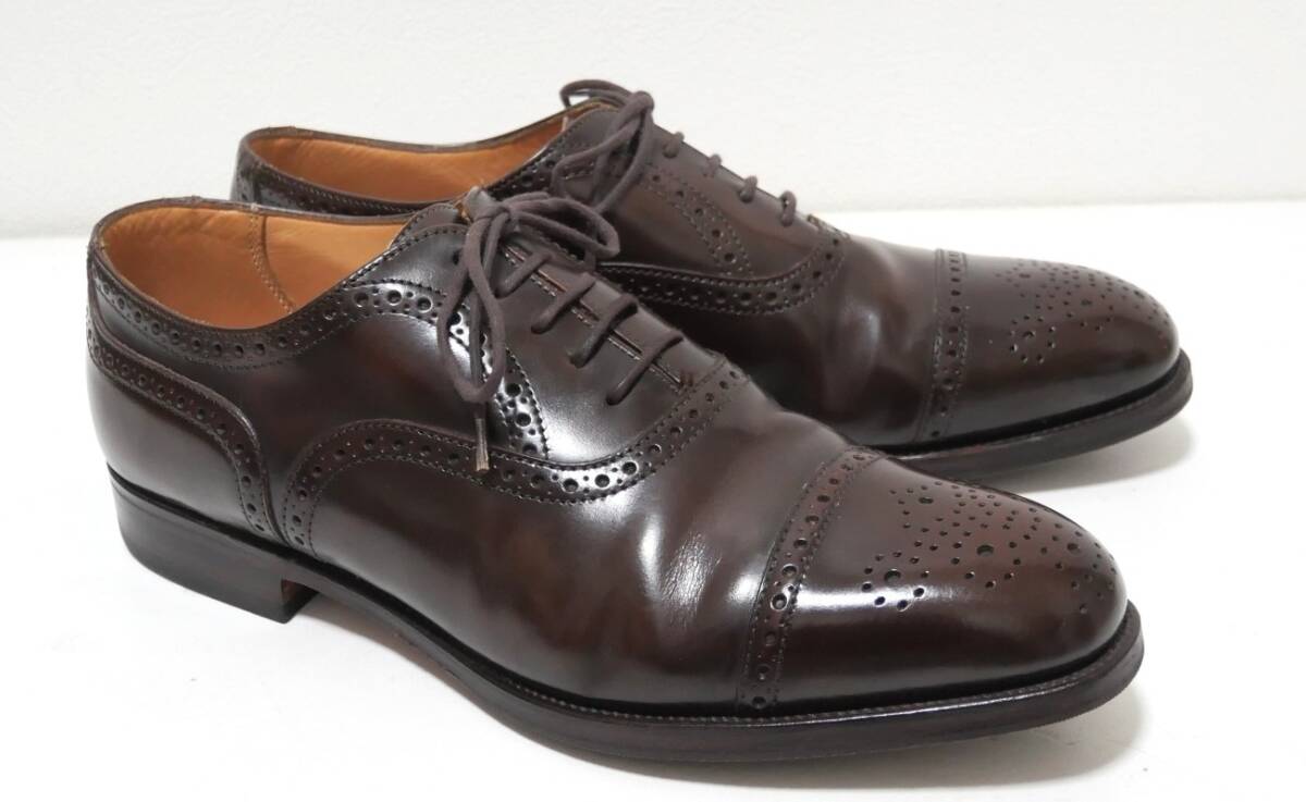 英国製 アルフレッドサージェント メダリオン パンチドキャップトゥ レザーシューズ ダークブラウン 8E 革靴 Alfred Sargent拍卖