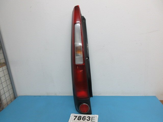 7863E ムーヴ L900S L902S L910S 左 テールランプ テールライト Lサイズ拍卖