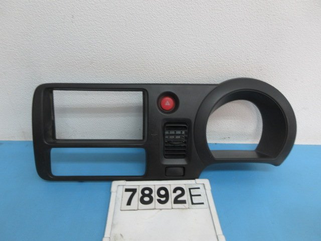 7892E ハイゼットカーゴ S320V S321V S330V S331V メーターパネル オーディオカバー ハザードスイッチ エアコン吹き出し口 Mサイズ拍卖
