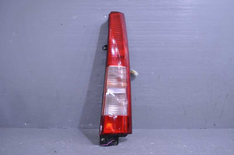 サンバー VB(TV2) 純正 MITSUBA 右 テールライト VC02-002 /84201TC180 k090702拍卖