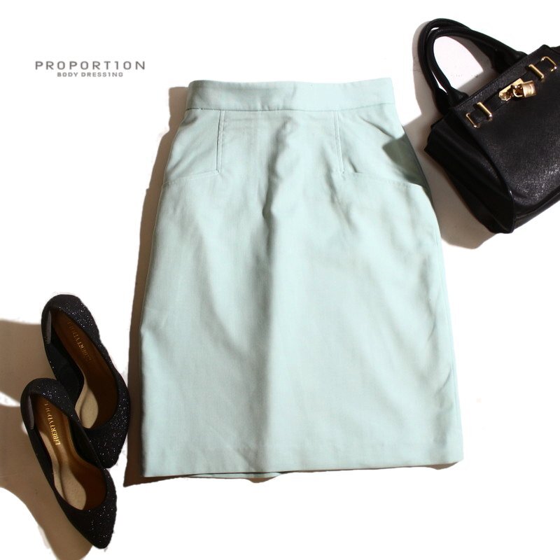 美品 プロポーションボディドレッシング 春 夏 きれい色 タイトスカート 2S ミントグリーン 水色系 淡色 オフィス 通勤 フォーマル 綺麗め拍卖