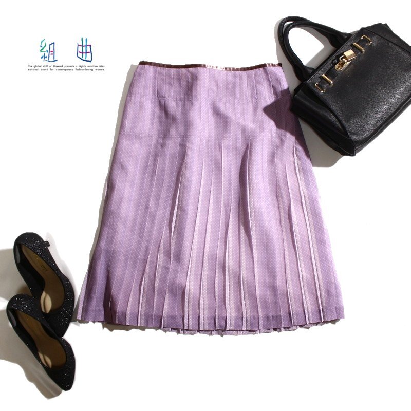 美品 組曲 クミキョク 株) オンワード樫山 春 夏 ドット プリント 柄 シフォン フレアスカート 9号 2 パープル 紫 オフィス 通勤 スカート拍卖