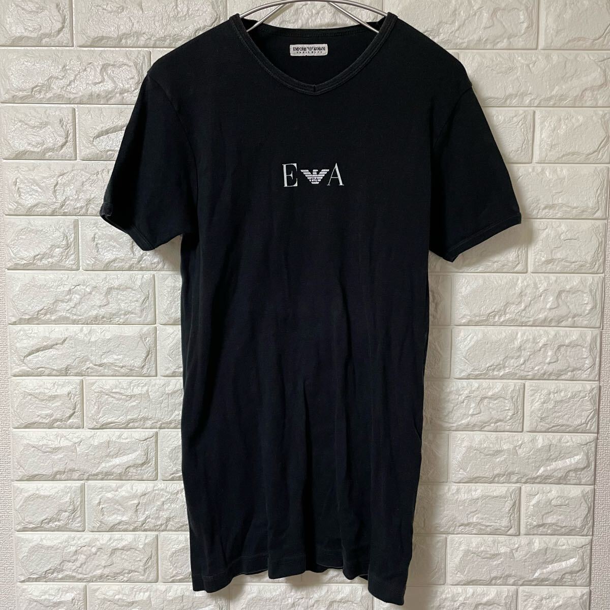 EMPORIO ARMANI ブラック Vネック Tシャツ サイズL拍卖