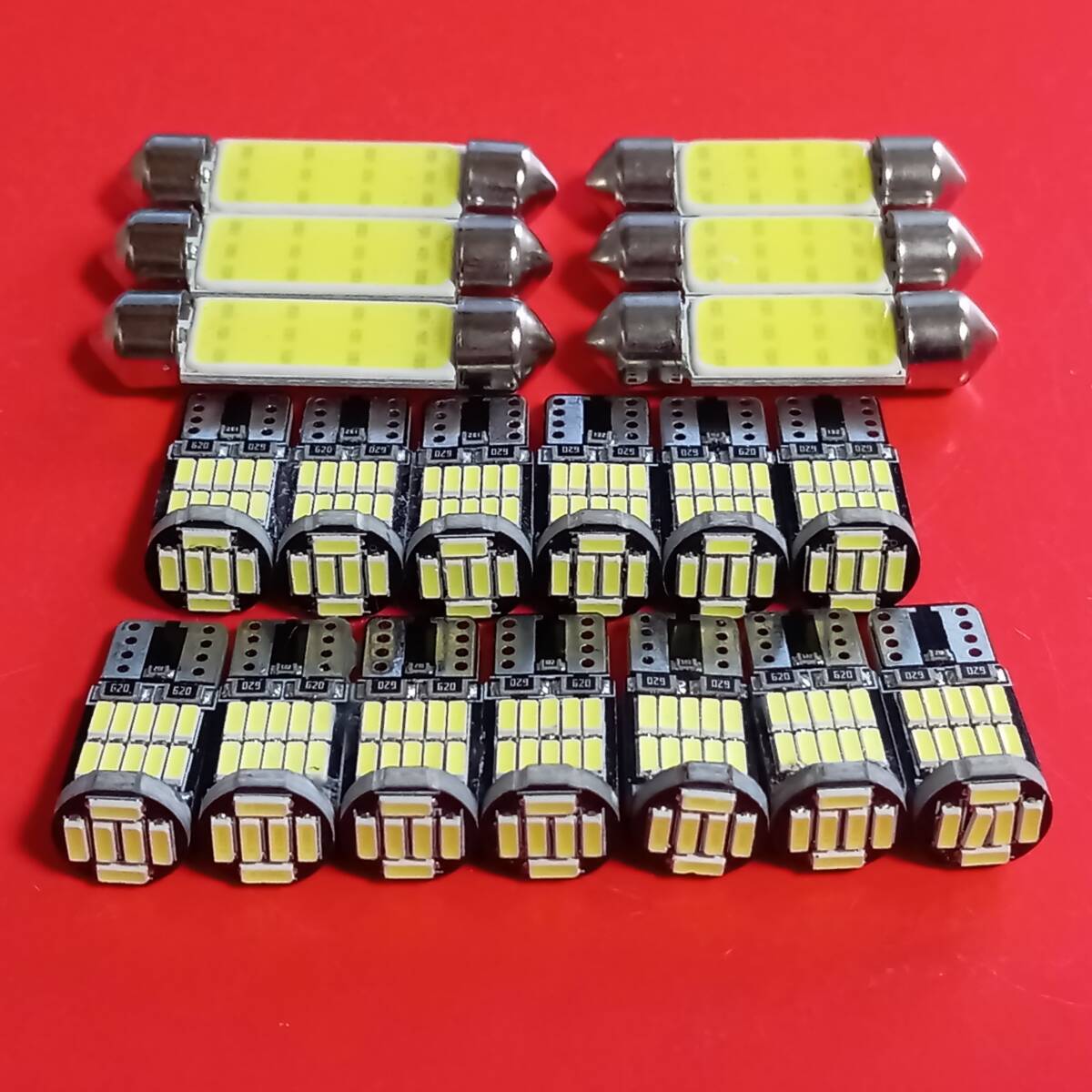 BMW E61 5シリーズツーリングワゴン パノラマサンルーフ車 超爆光!T10 LED ルームランプ 19点セット キャンセラー内蔵 /26/t37/t42拍卖