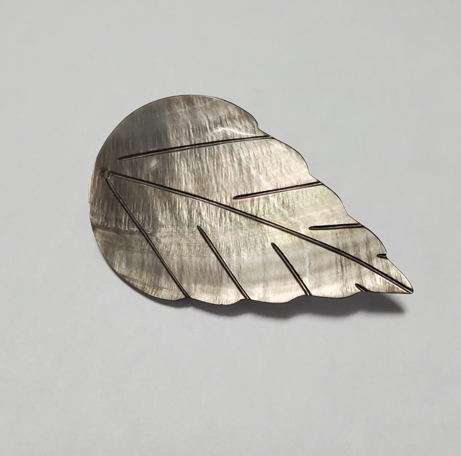 シェル ブローチ レディース アクセサリー 6,8g 美品拍卖