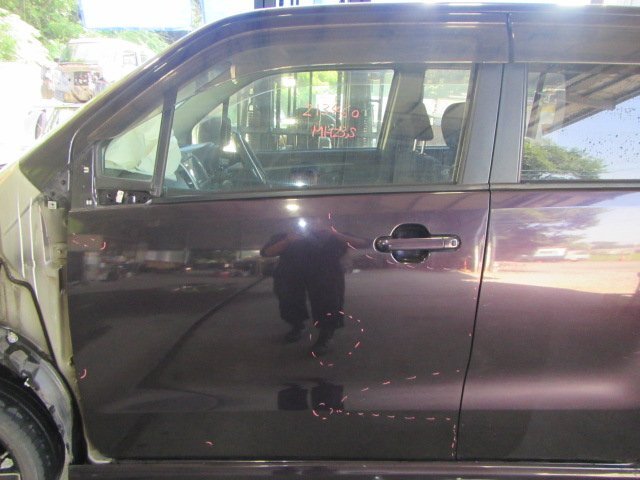 【個人宅配送不可】スズキ ワゴンR MH23S H20年式 ■左フロントドア【バイオレットパール】中古 ★213460拍卖