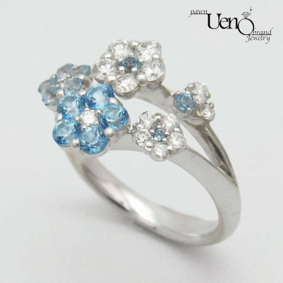 【質屋】送料無料!K18WG ダイヤモンド0.57ct ブルートパーズ0.37ct フラワーモチーフ リング拍卖