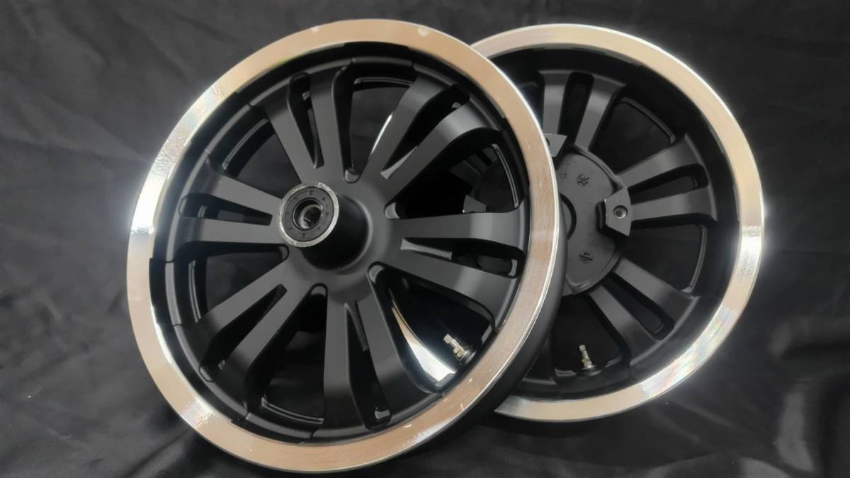 【0管B04】ホンダ・フォルツァ・MF08・新品社外ホイール前後セット!拍卖