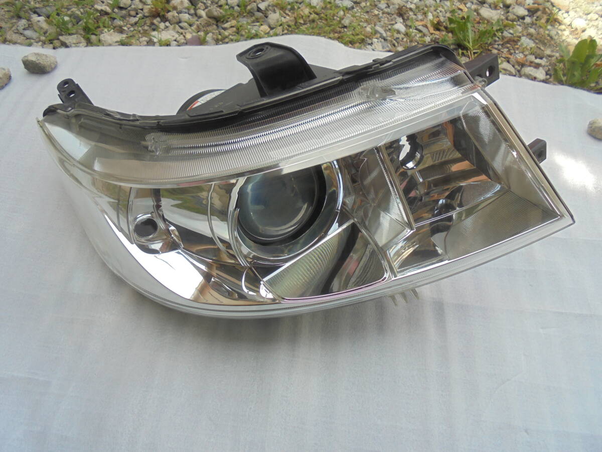 ワゴンR スティングレー MH23S 純正 右ヘッドライト KOITO 100-59191  A317拍卖