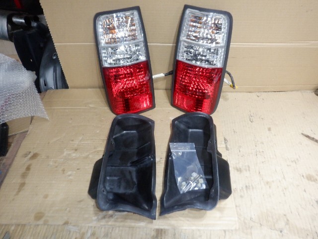 FZJ80G ランドクルーザー 社外 TYC製 ライト セット 71201/A3拍卖