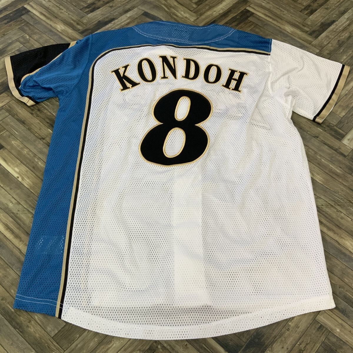 QS1366 北海道日本ハムファイターズ 近藤 #8 ホワイト ブルー M拍卖