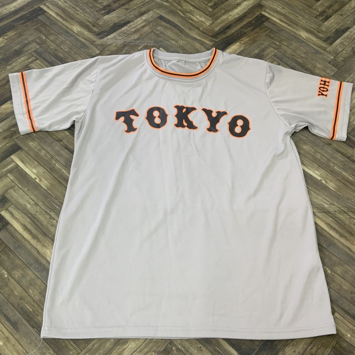 QS1204 東京 読売ジャイアンツ 応援ユニフォーム Tシャツ グレー サイズ不明拍卖