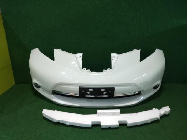 リーフ ZAA-AZE0 フロント バンパー カバー QAB拍卖