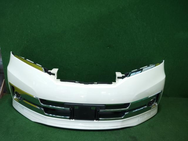 セレナ DBA-NC26 フロント バンパー カバー QAB拍卖