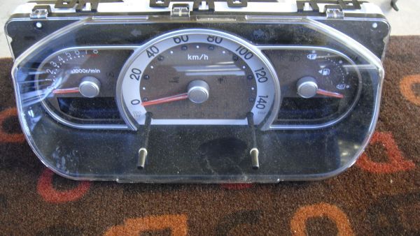 ダイハツ ミラココア L675S 後期 純正スピードメーター拍卖