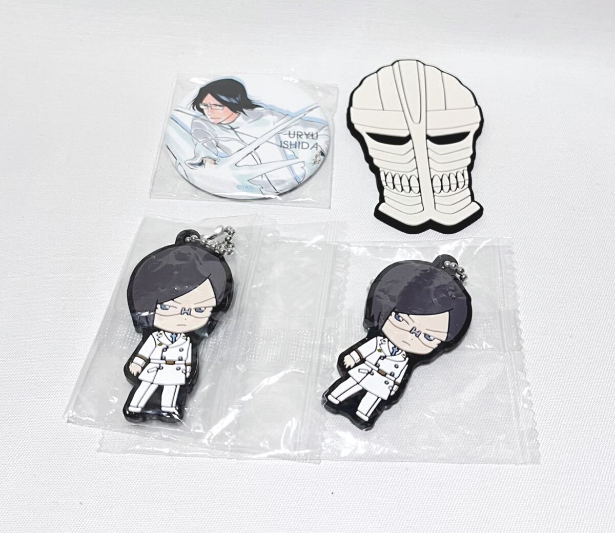 【BLEACH ブリーチ】ラバーストラップ・缶バッジセット【石田雨竜】拍卖