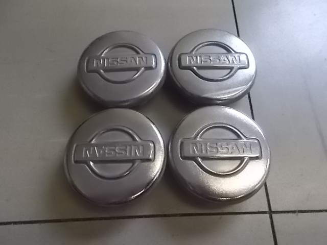 ニッサン純正 センターキャップ 4枚 n184 2506拍卖