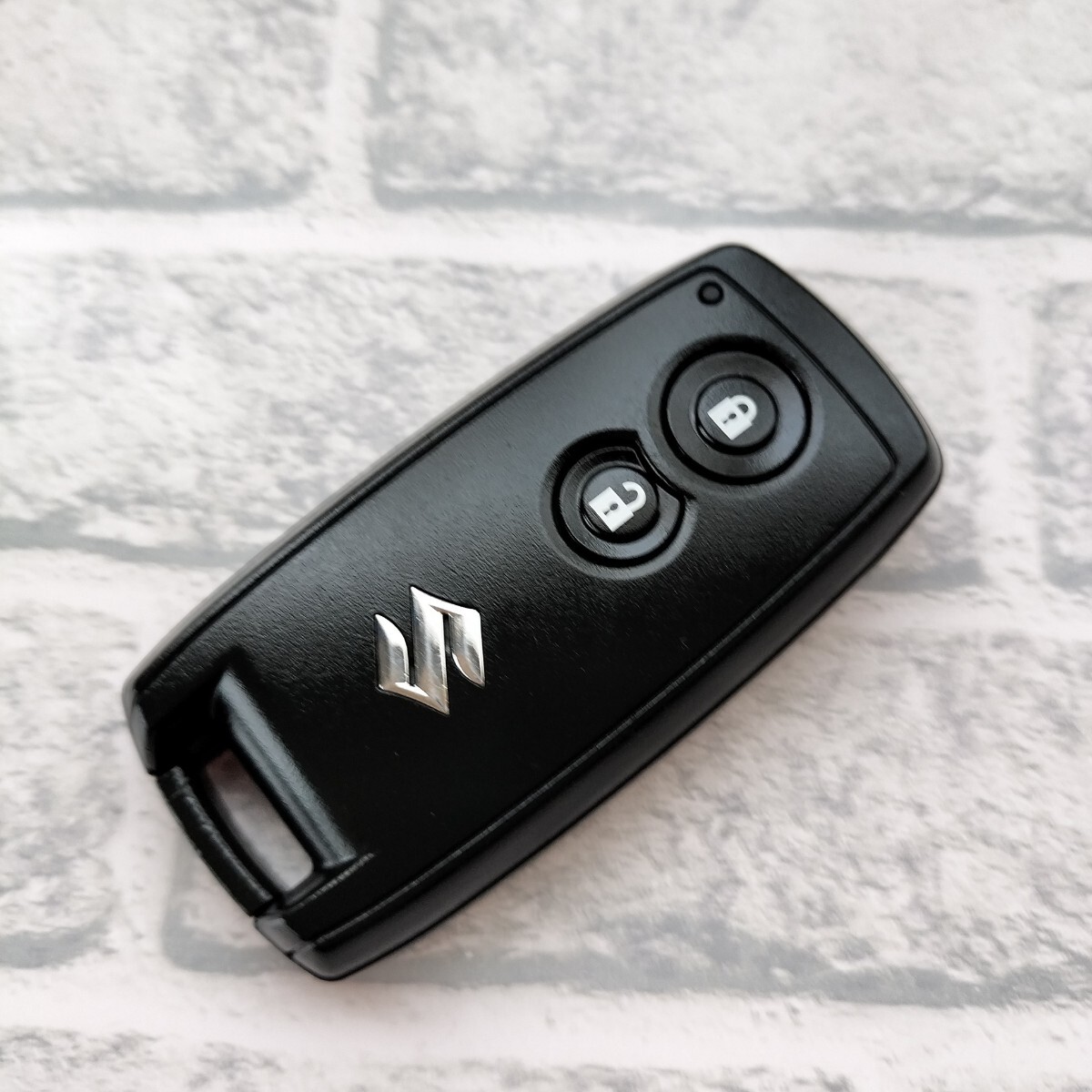 ☆送料無料/スズキ/純正/2ボタン/スイフト/エスクード/SX4など/キーレス/スマートキー☆A2506-1-1拍卖