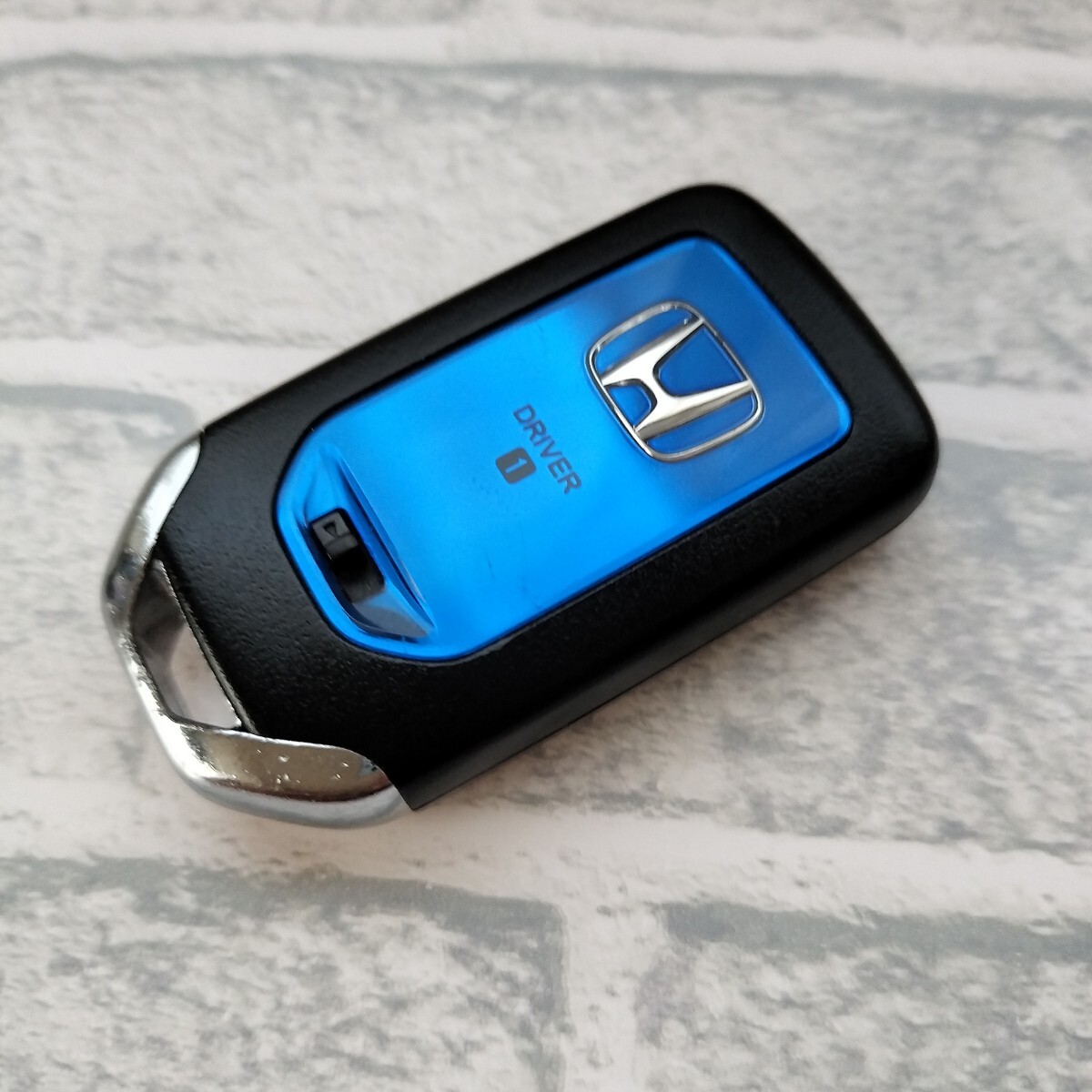 ☆送料無料/ホンダ/72147-T7B-JO1ヴェゼルなど/2ボタン/ハイブリッド/ドライバー1/スマートキー/キーレス☆B2506-2-2拍卖