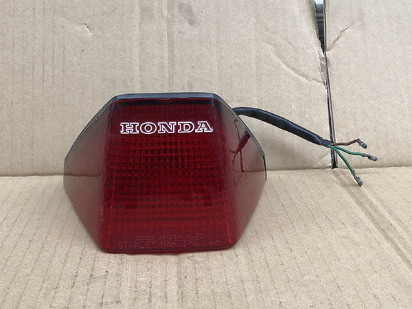 ホンダ CBX125F 純正 テールランプ STANLEY HM-78RC テールライト拍卖