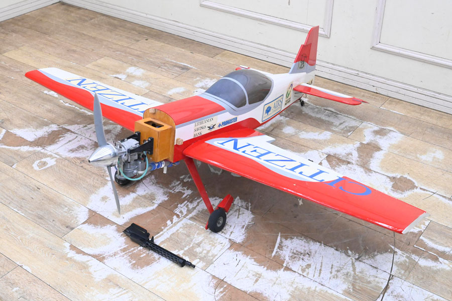 IC041 マニア所蔵品 RC 大型 ラジコン 飛行機 エンジン付き エンジンだけでもOK ジャンク 【引き取り限定】拍卖