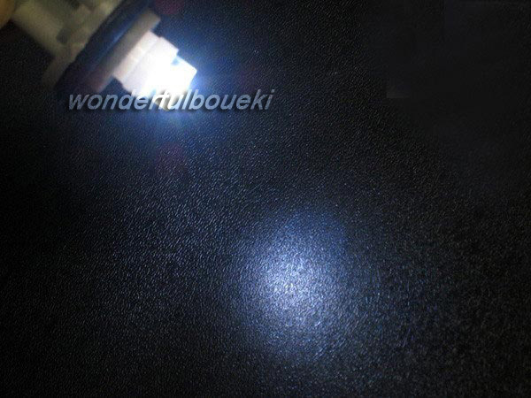 在庫一掃 台湾製 白く光る T10 LEDバルブ 二つ 拍卖