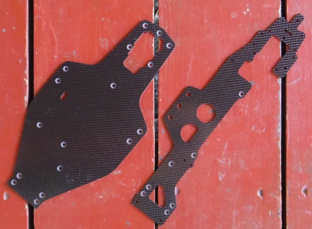 ▲イグレス(2013)用アッパー&ロワーデッキ、13405078,13405079(ゆうパケット)拍卖