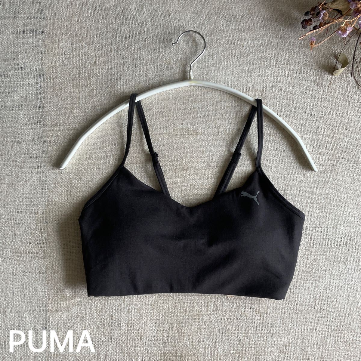 PUMA ブラトップ ウィメンズヨガ スタジオ ヨギーニ キャミソール 黒 ブラック ノースリーブ トップス フィットネス Mサイズ 未使用拍卖