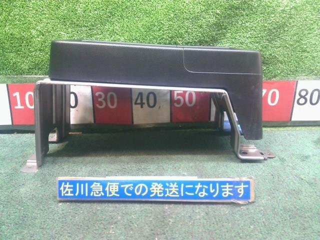 トヨタ エスクァイア ハイブリッド ZWR80G 純正 コンソール ボックス BOX 収納 小物入れ ブラケット付 傷・汚れ有り拍卖