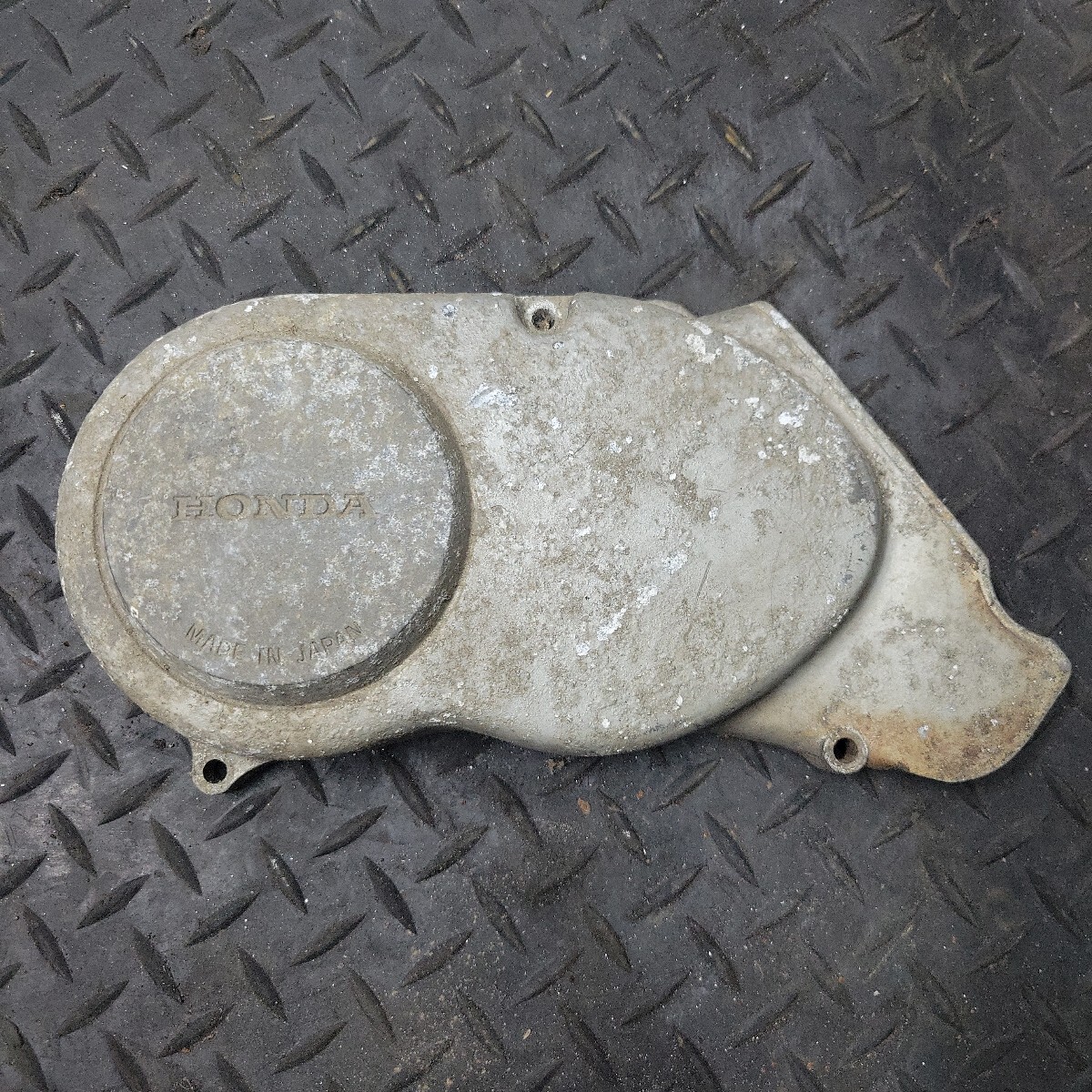 ホンダ 4Lモンキー スプロケカバー スプロケットカバー拍卖